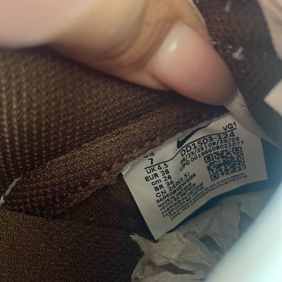 Nike | NWT Women’s Nike Dunk Low - Picture 8 of 9